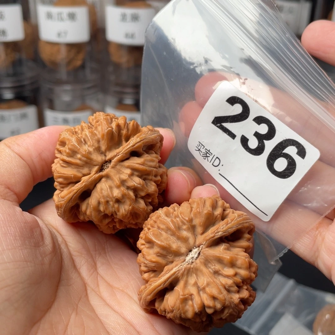 文玩核桃把件45粗筋