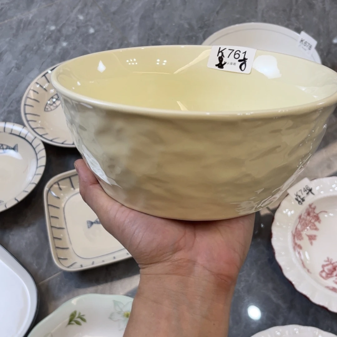陶瓷微瑕餐具介意勿拍，满18飞！