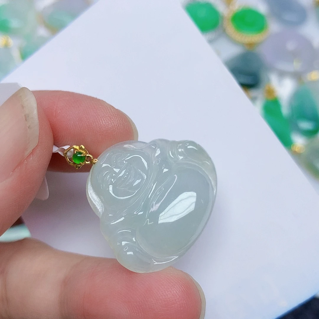 翡翠18K金镶嵌颈饰3566774