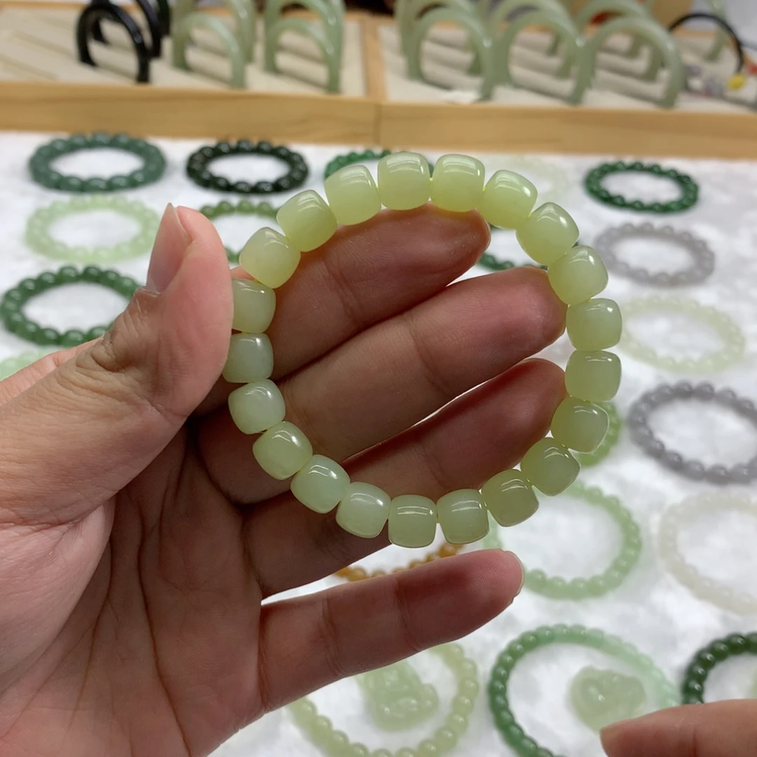 未镶嵌手串和田玉（直切黄口9.5）