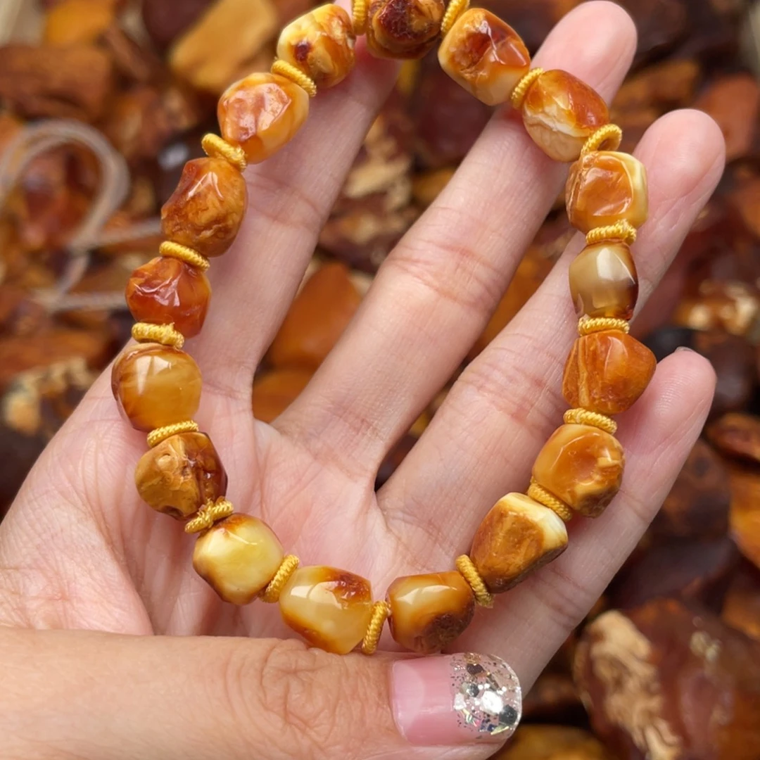 未镶嵌琥珀珠宝奇石