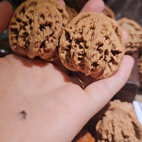 绝***生吊坠文玩核桃44虎头