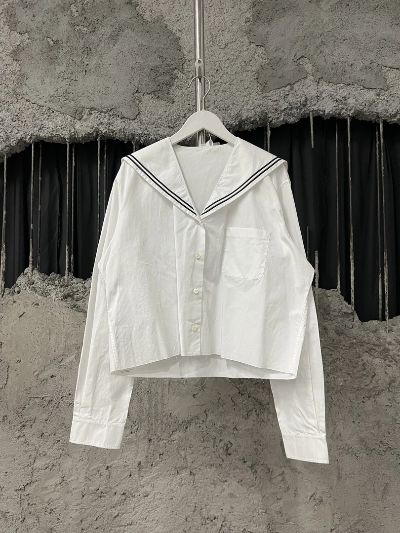 95新 MIU MIU/缪缪 海军领衬衫/42码/95新领标拆了