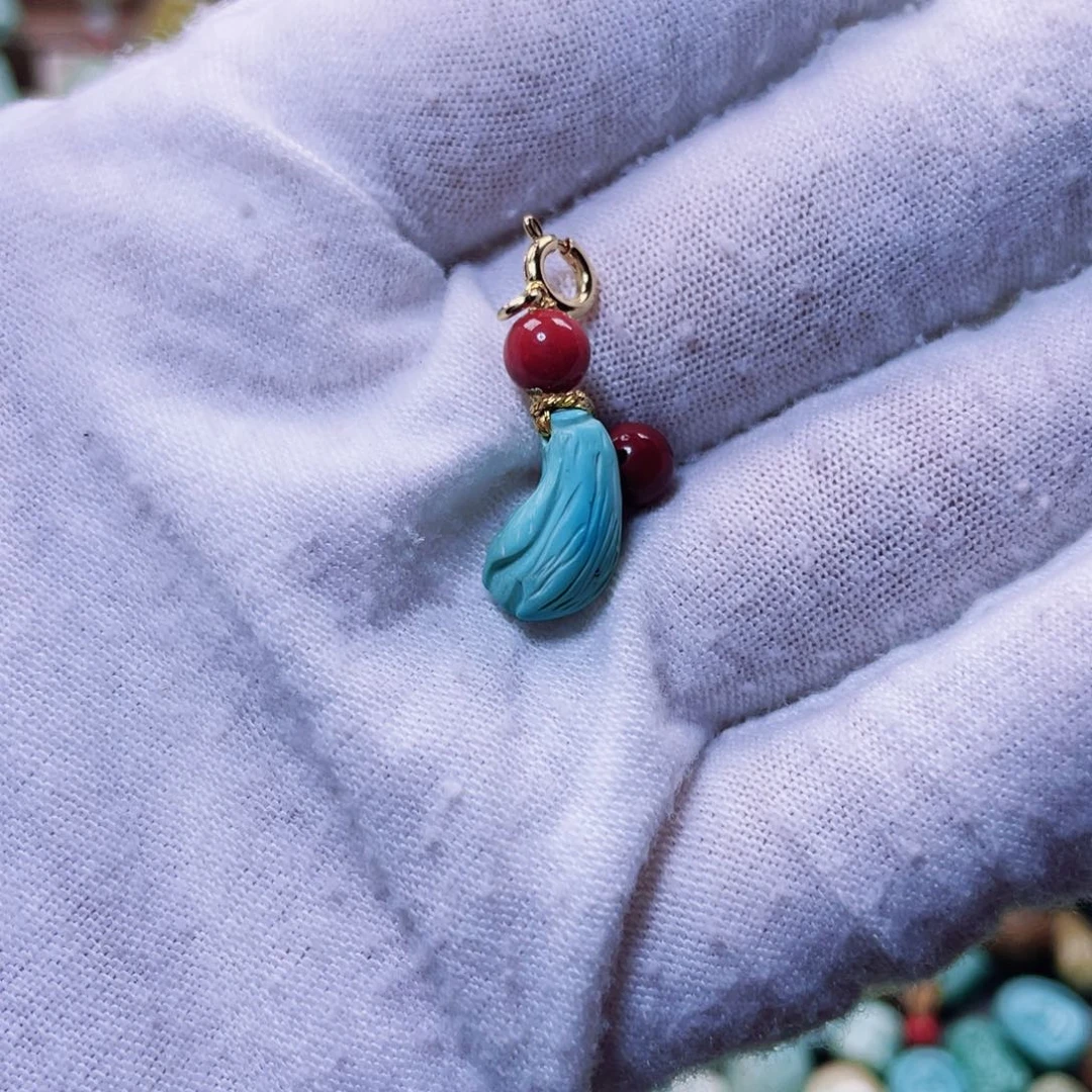 南红玛瑙配饰未镶嵌