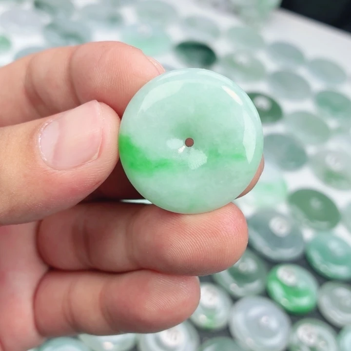 翡翠未镶嵌颈饰缅甸天然A货翡翠29.5-5.9