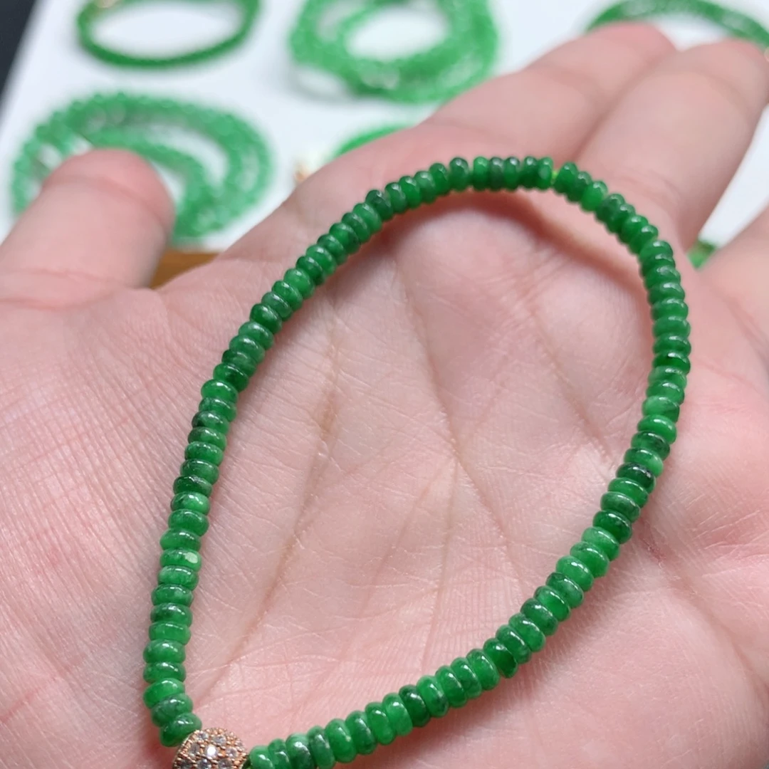 翡翠未镶嵌手链翡翠