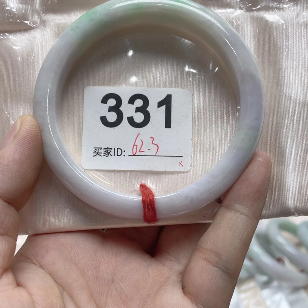 翡翠手镯未镶嵌331
