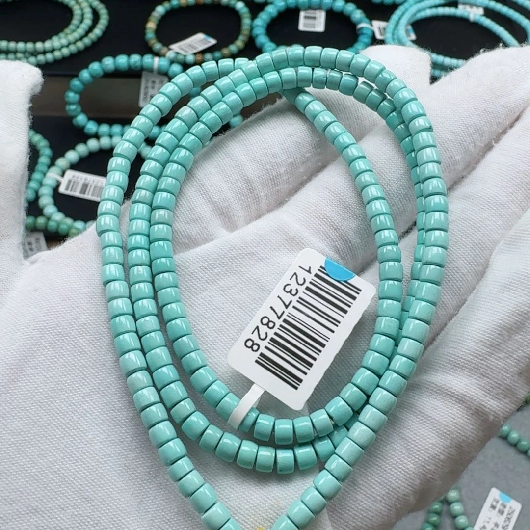 绿松石未镶嵌挂件