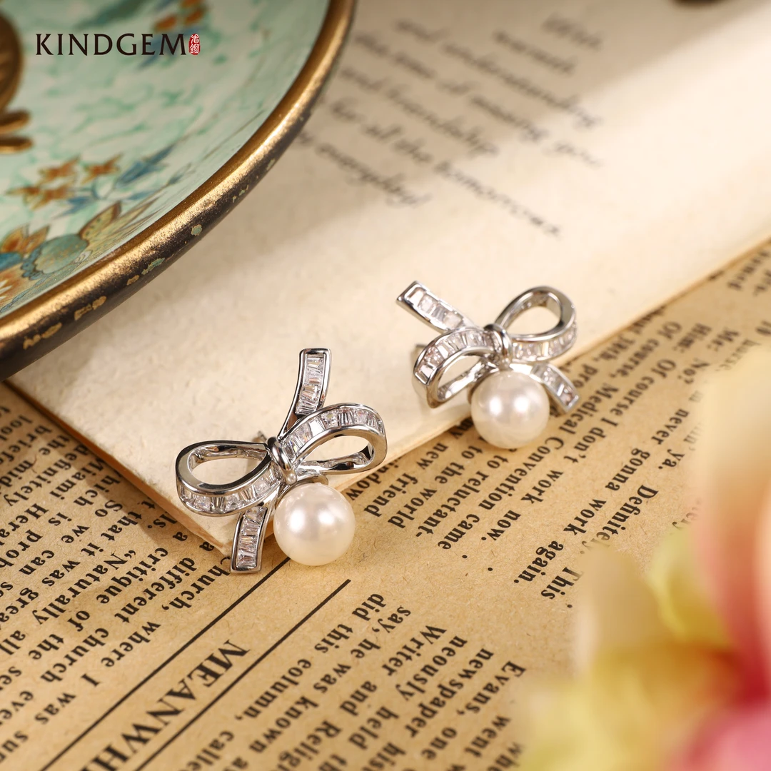 铜合金仿珍珠耳饰 【Lisa Nik】美·银色蝴蝶结耳环 AF09XKKC-28505