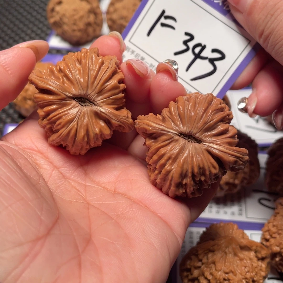 文玩核桃把件343号楼子42