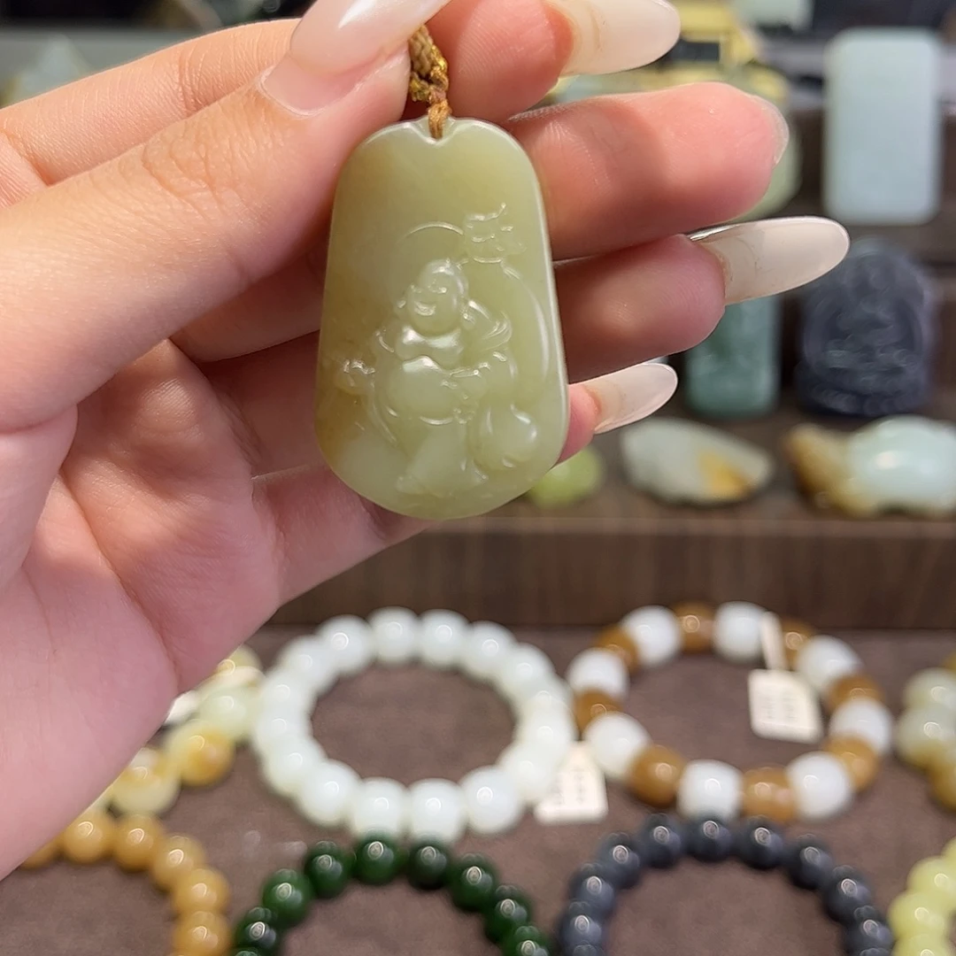 和田玉未镶嵌手串