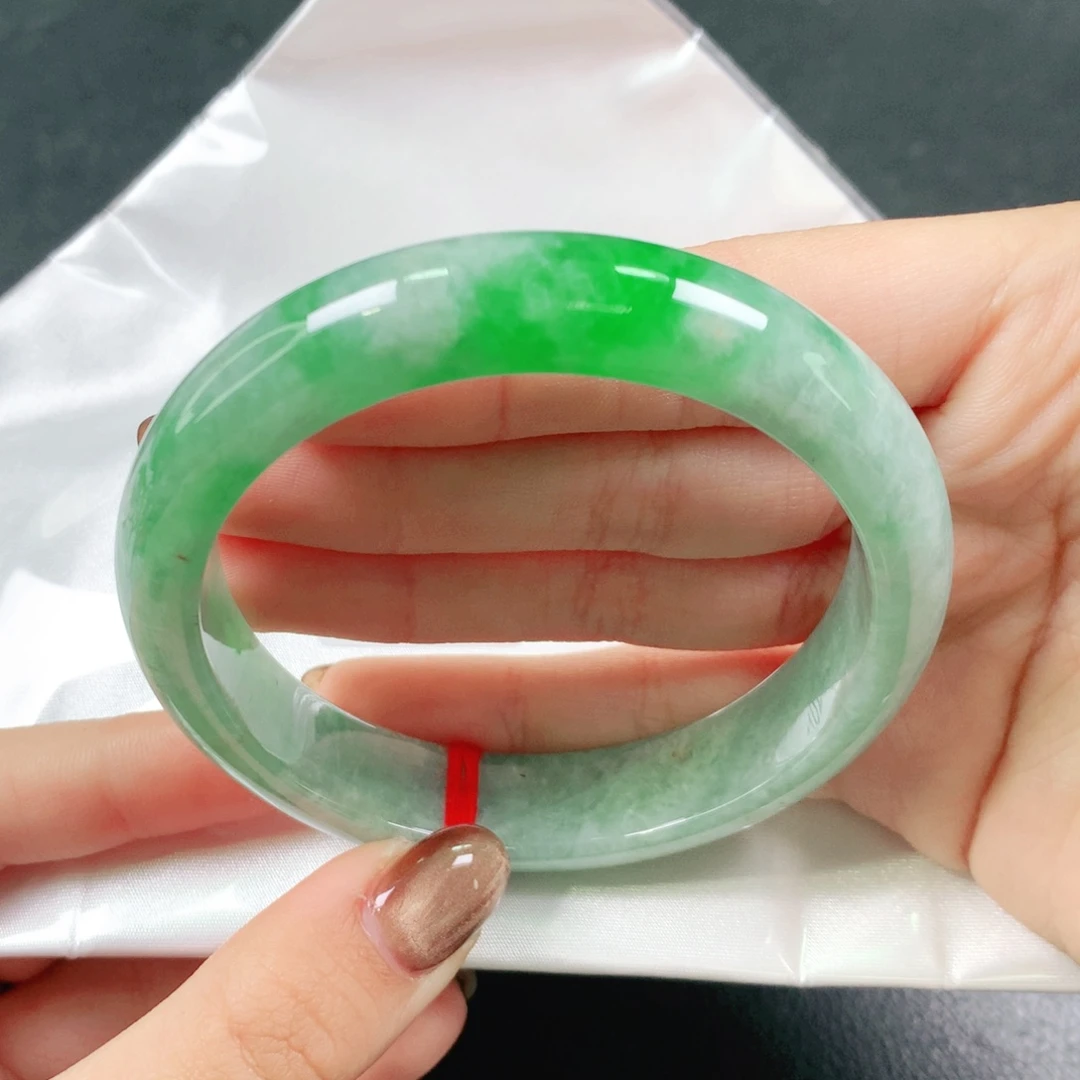 翡翠未镶嵌手镯60圈1028