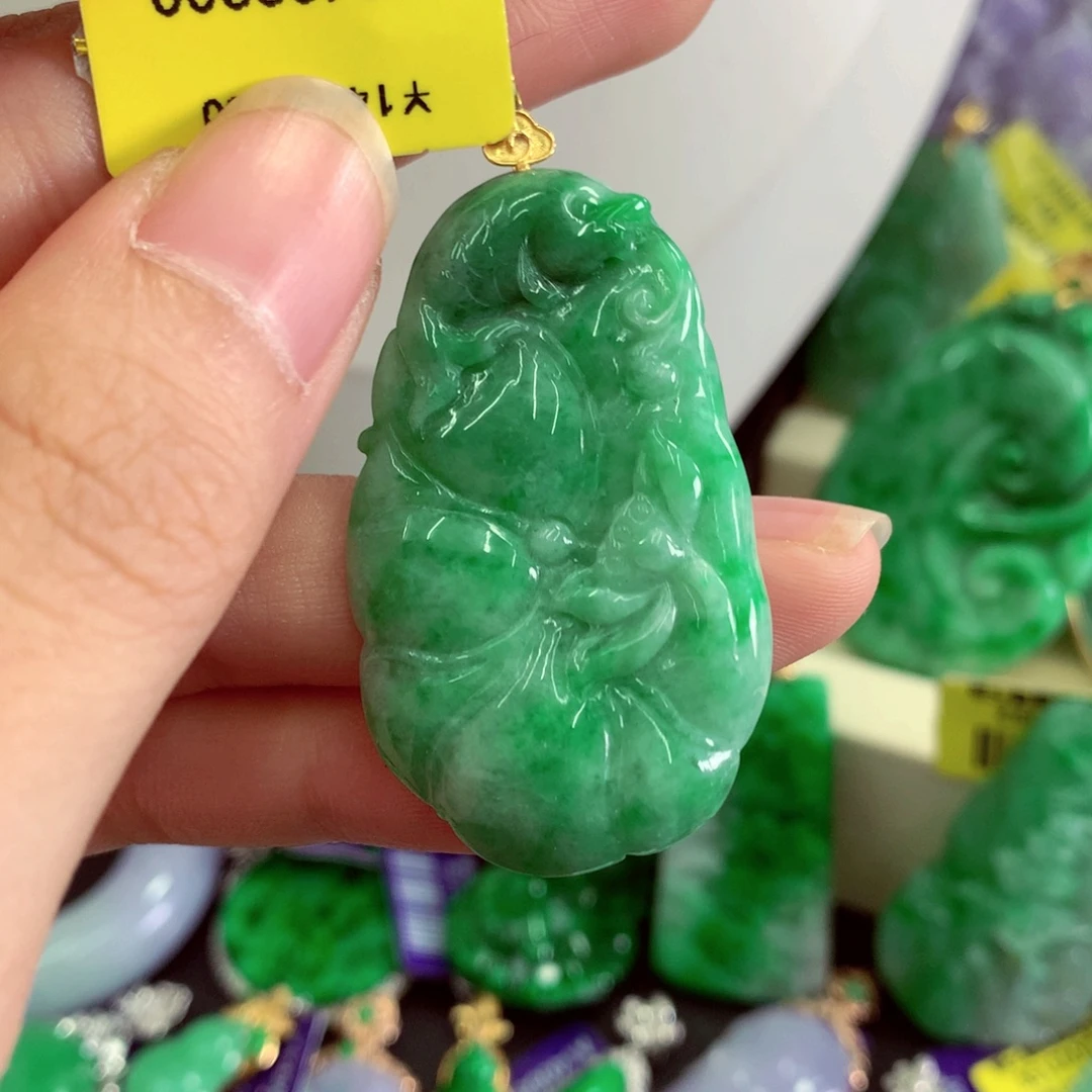 吊坠(不含链)18K金镶嵌翡翠