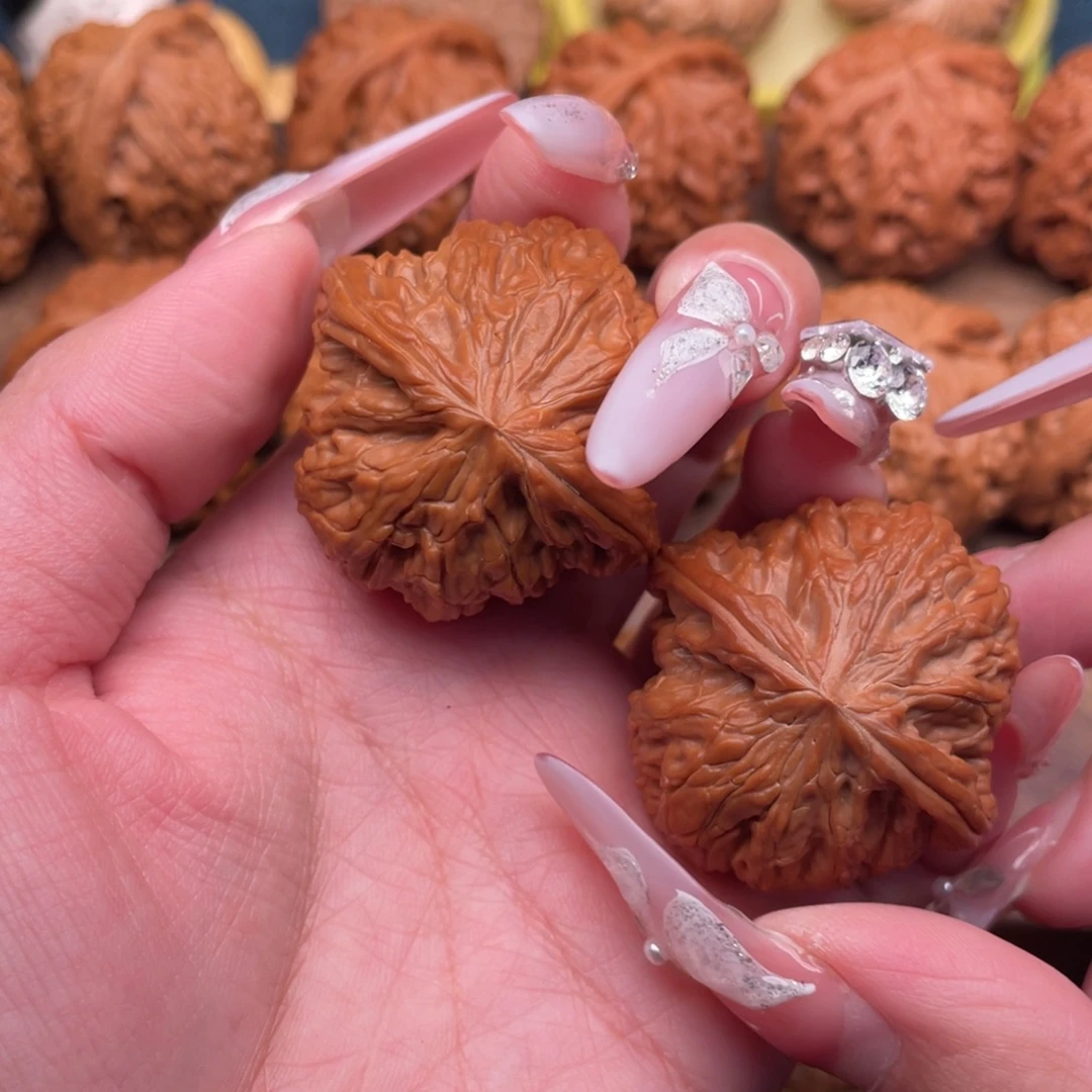 一***间文玩核桃把件全品磨盘39