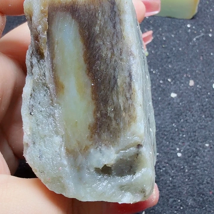和田玉（糖玉）未镶嵌珠宝半成品