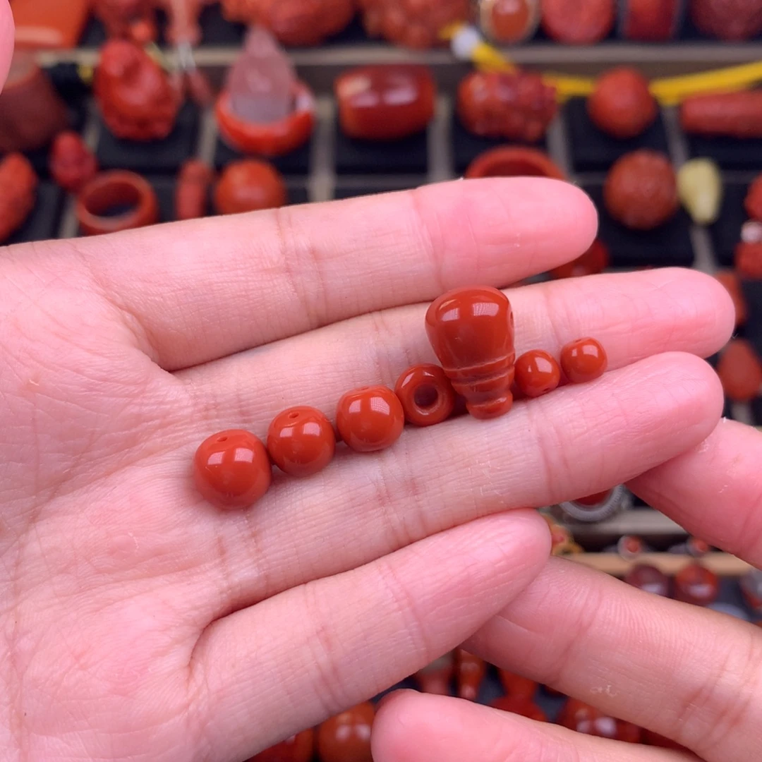 倾***廿南红玛瑙未镶嵌套装