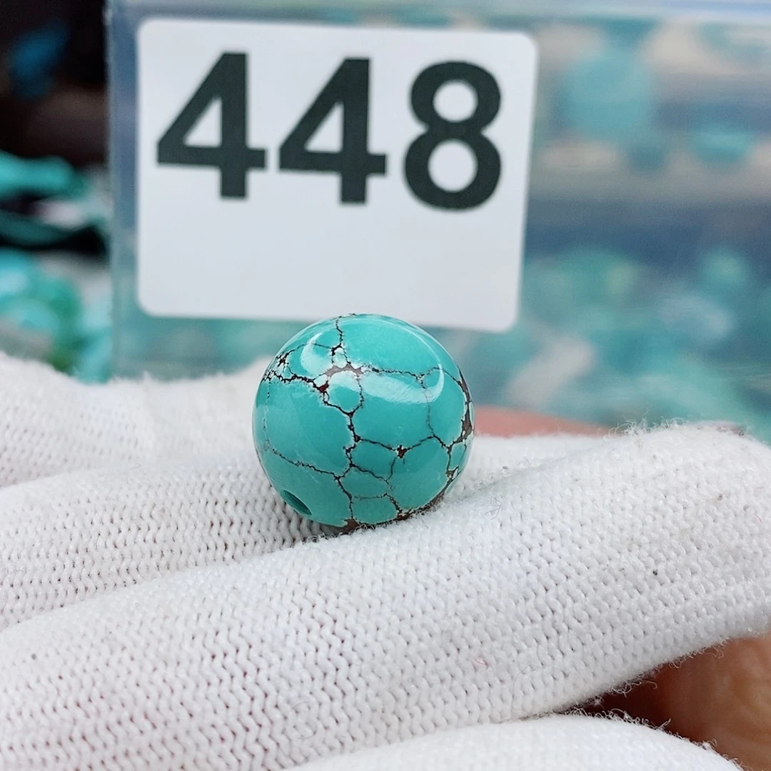 绿松石颈饰未镶嵌