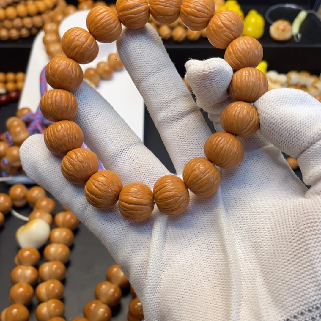 猴头核桃吊坠全品土豪