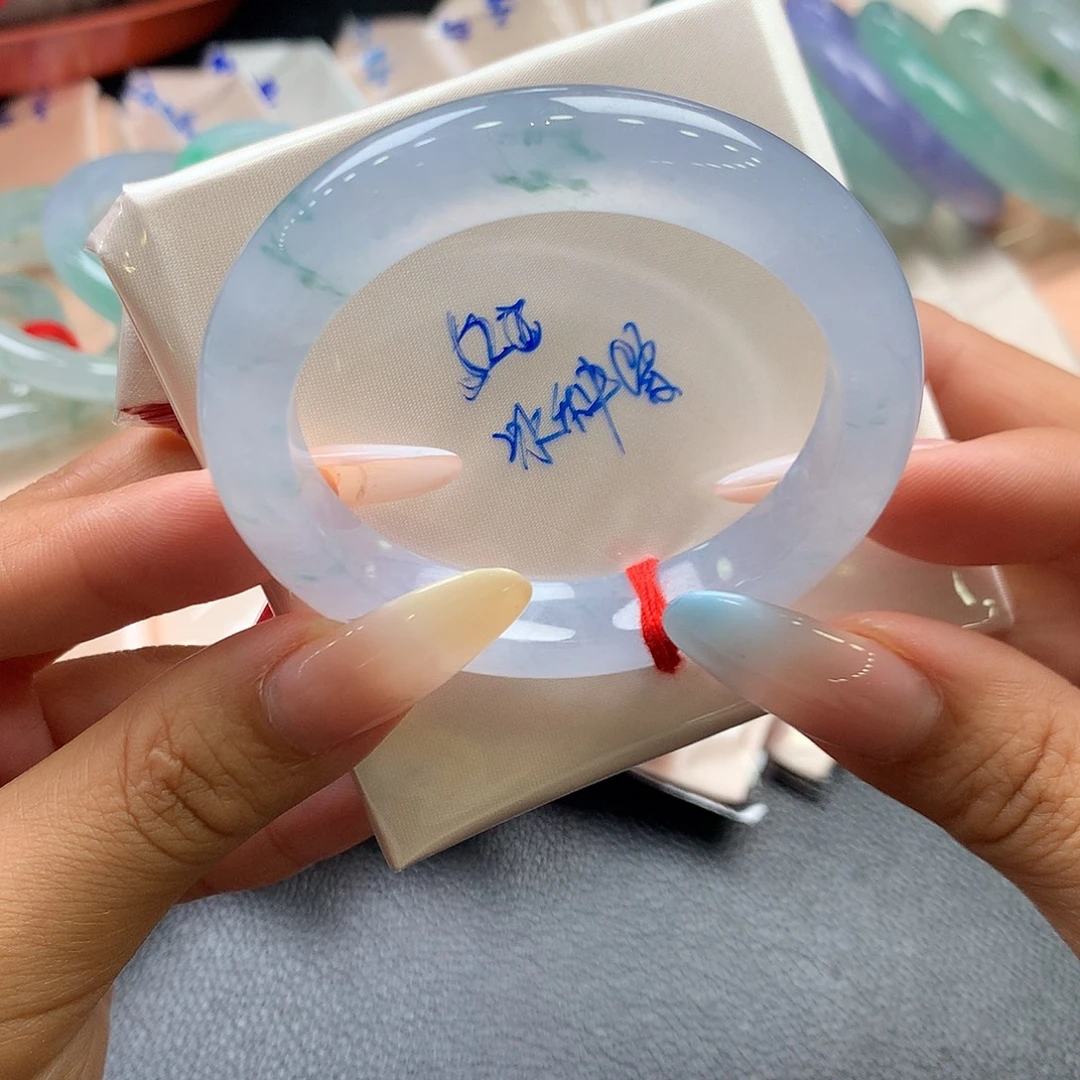 翡翠手镯未镶嵌41号