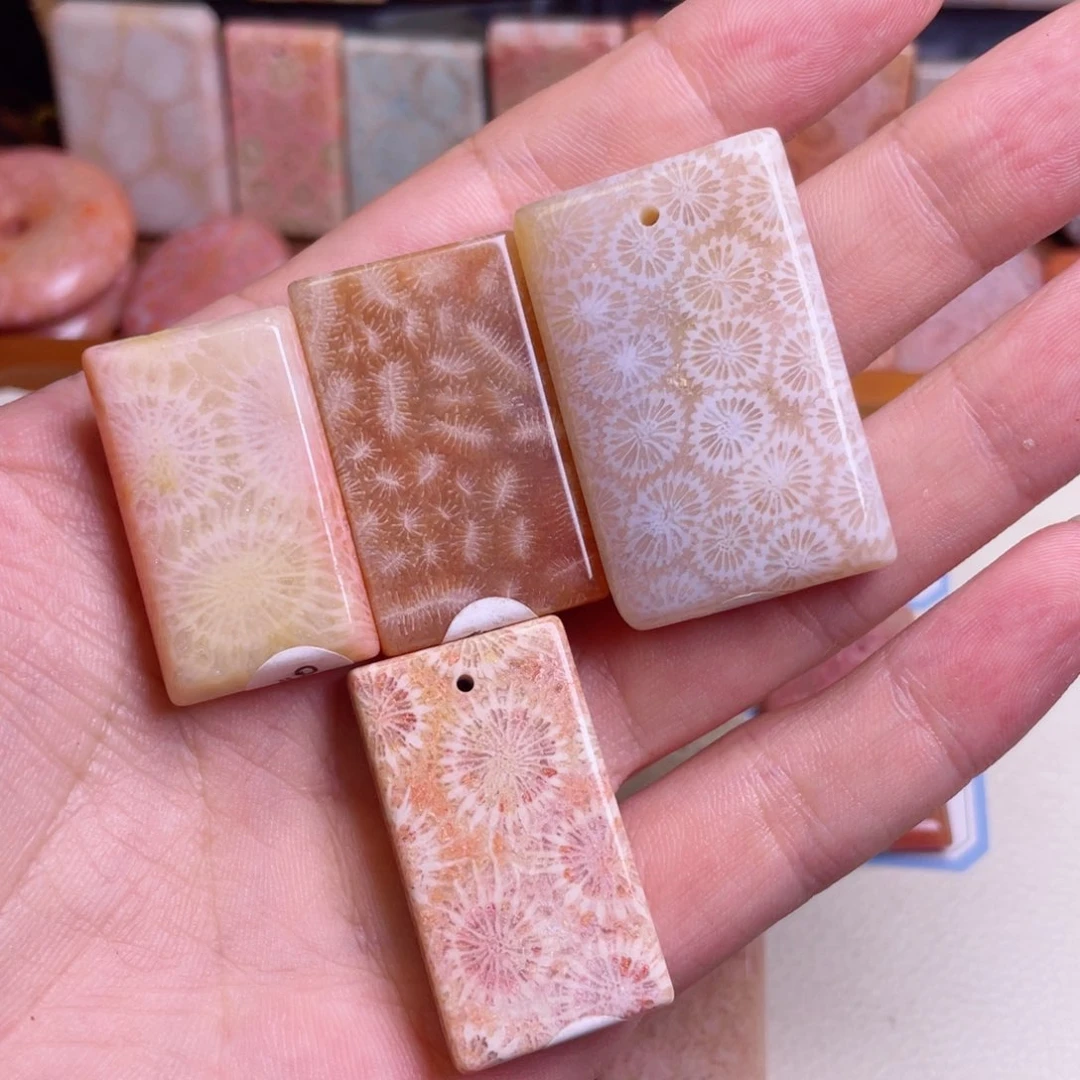 清***清硅化玉颈饰合金精品8