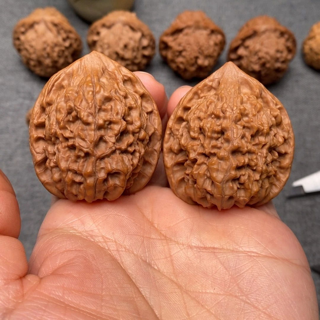 黑***哥吊坠文玩核桃官帽