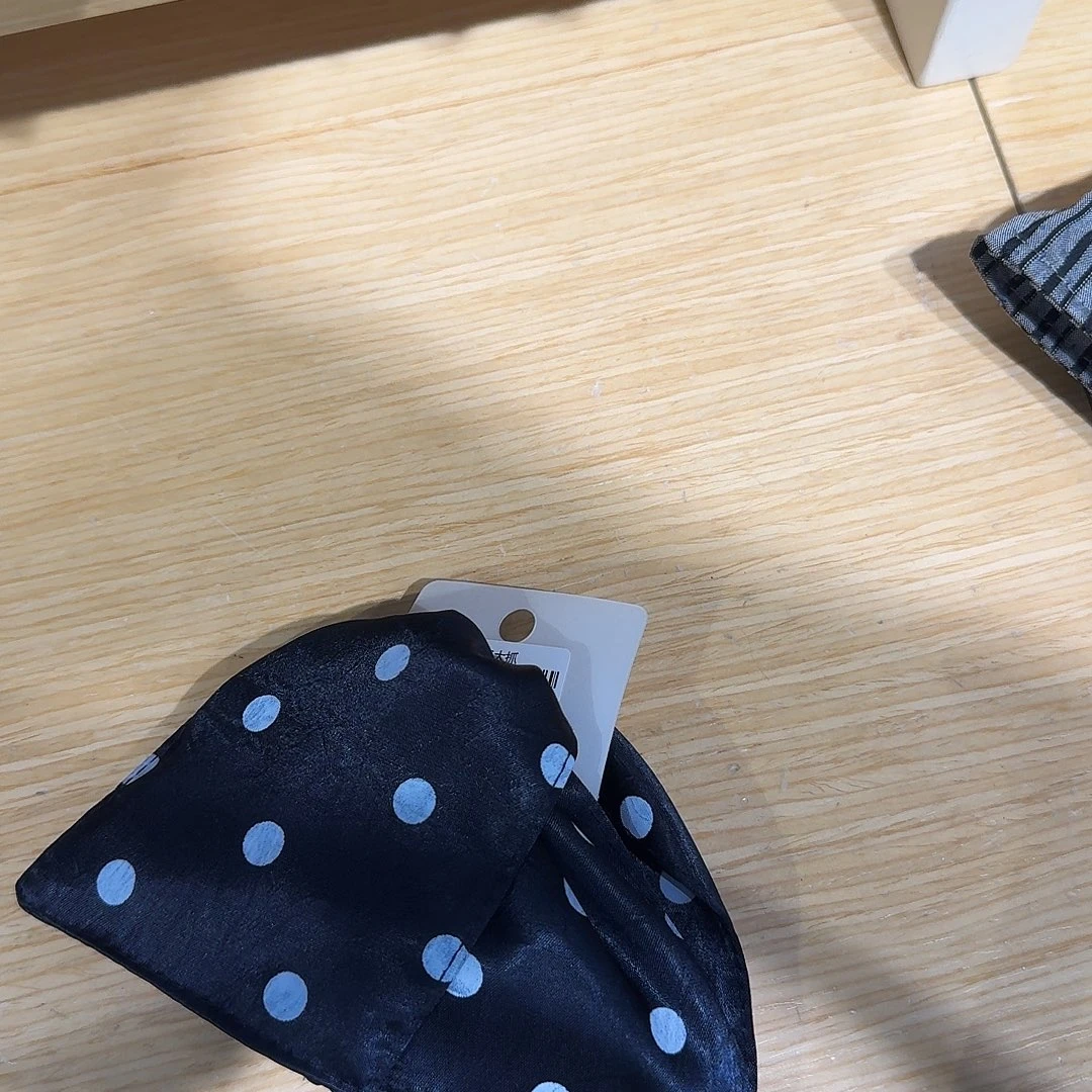 布艺铁合金默认微瑕特价不退换