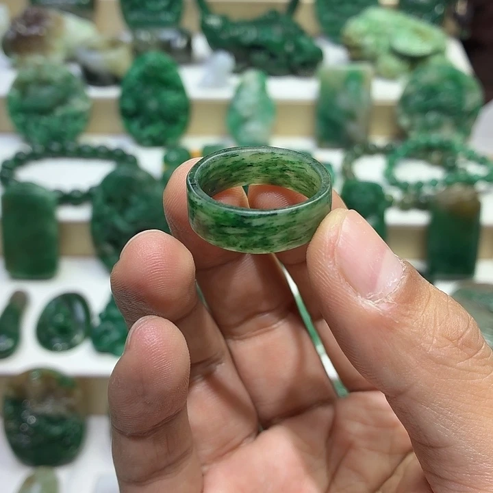 独山玉未镶嵌戒圈内径20.5