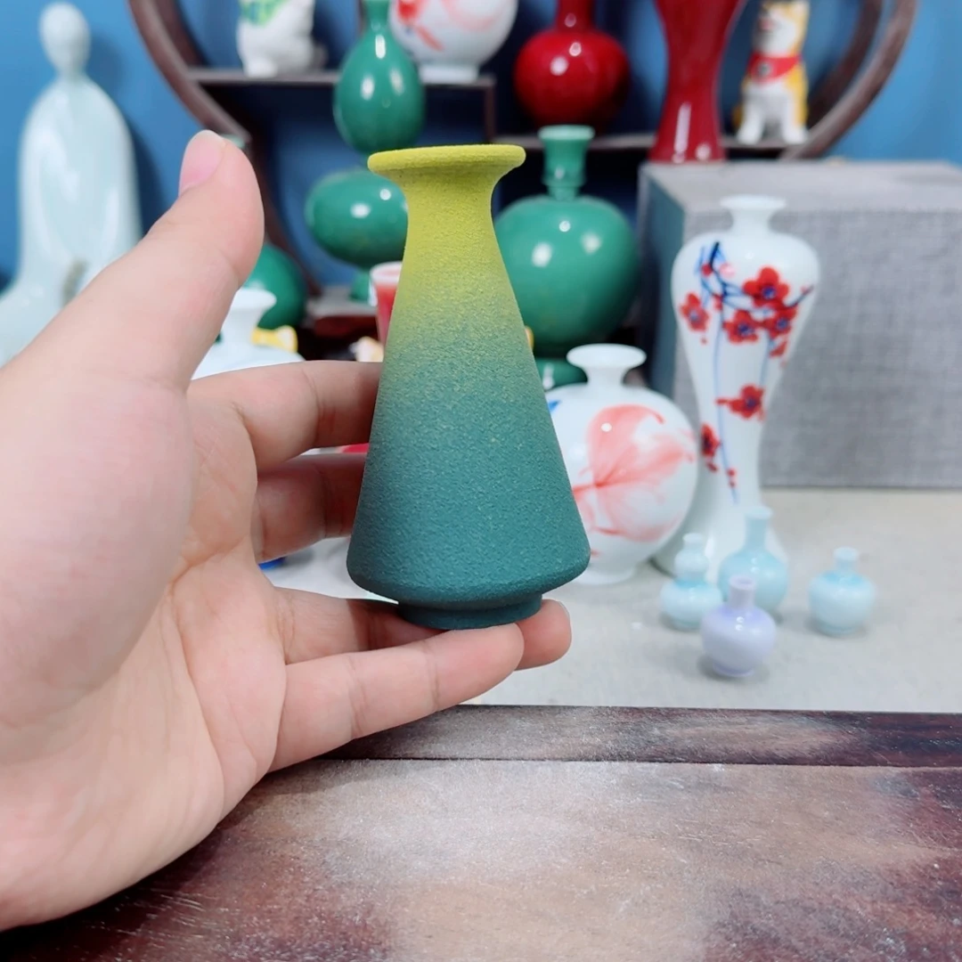 陶瓷手工小花器摆件