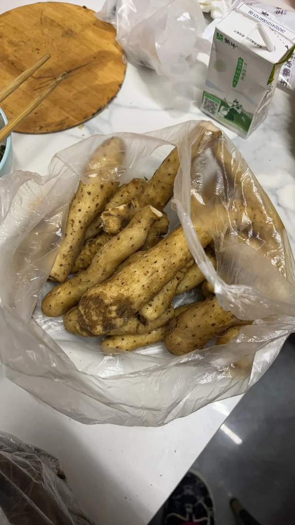 野生新鲜现挖山药冬季炖汤大人小孩都爱到天发货