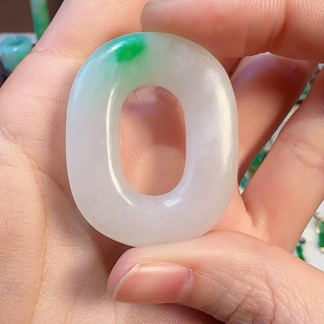 翡翠A货珠宝首饰