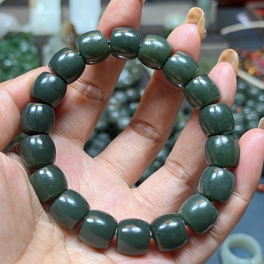 和田玉手串未镶嵌