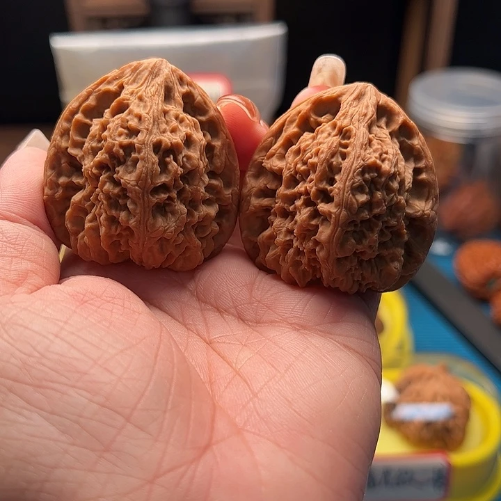 吊坠文玩核桃三角疆 全品