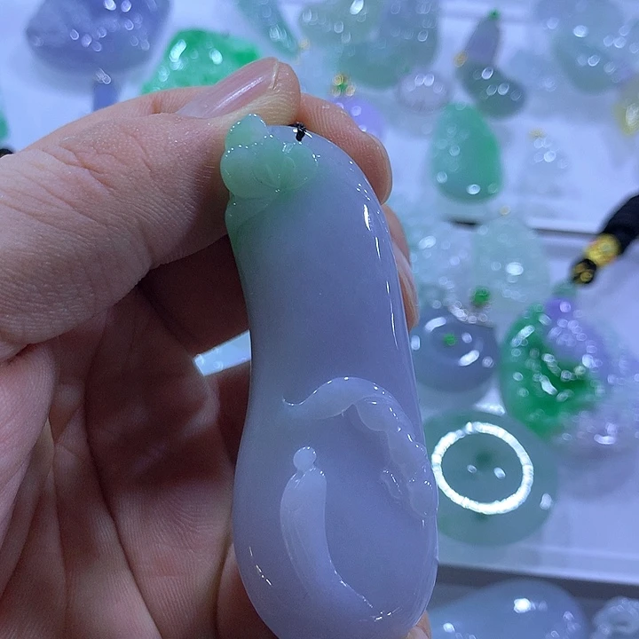 翡翠未镶嵌颈饰天然翡翠A货吊坠