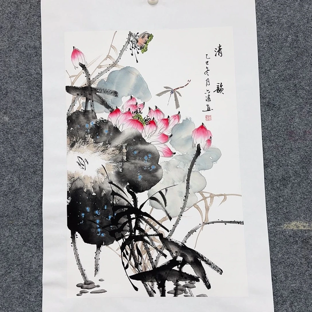 国画68*45纯手绘刘亦凌