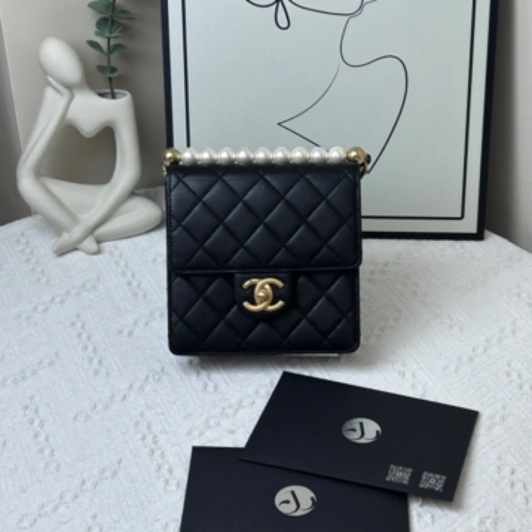 95新 Chanel/香奈儿 珍珠cf 黑 27开/19年/JW6410