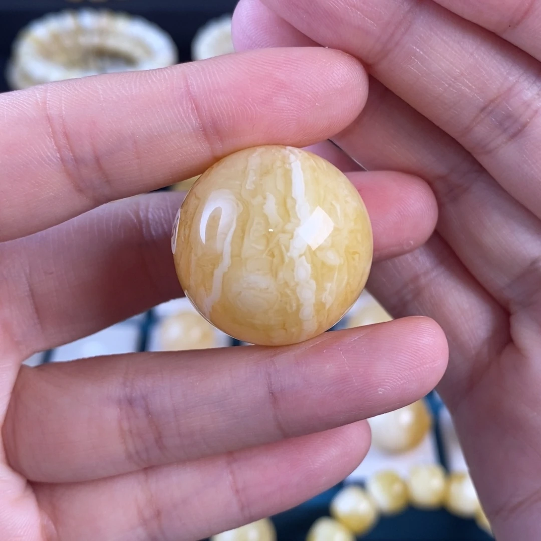 未镶嵌蜜蜡珠宝奇石卡26.8