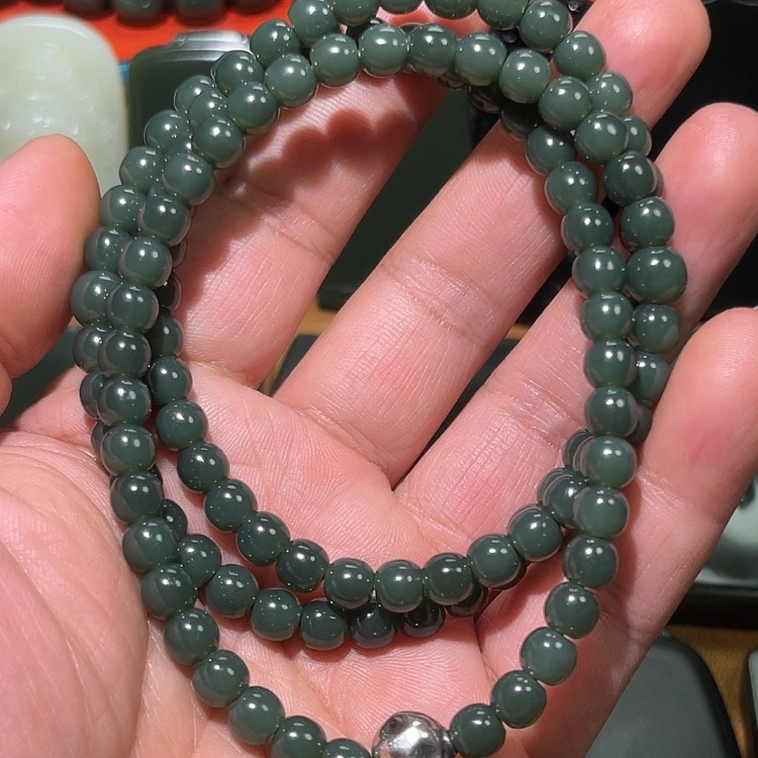 和田玉合金颈饰和田玉