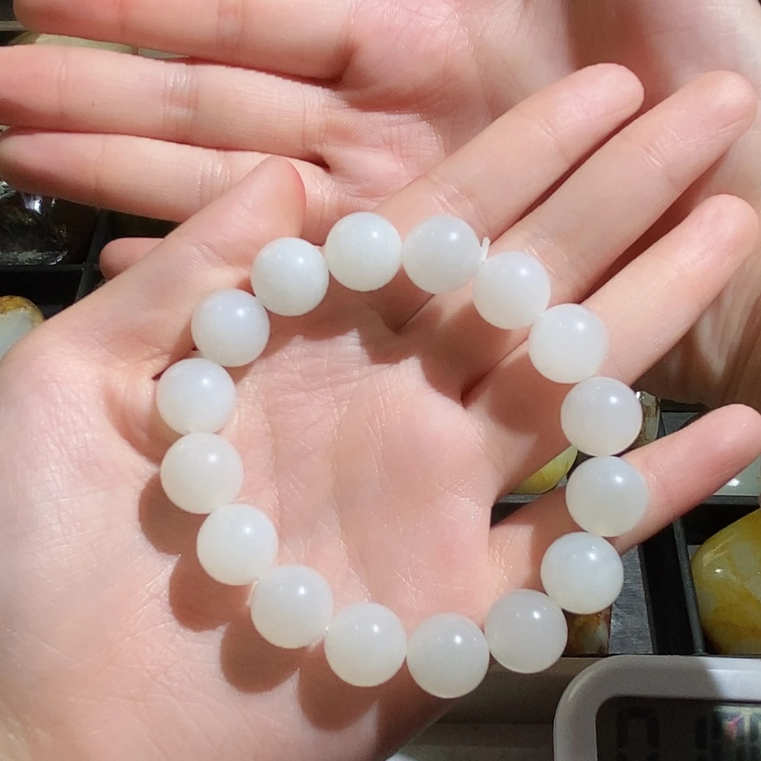 和田玉未镶嵌颈饰J****g