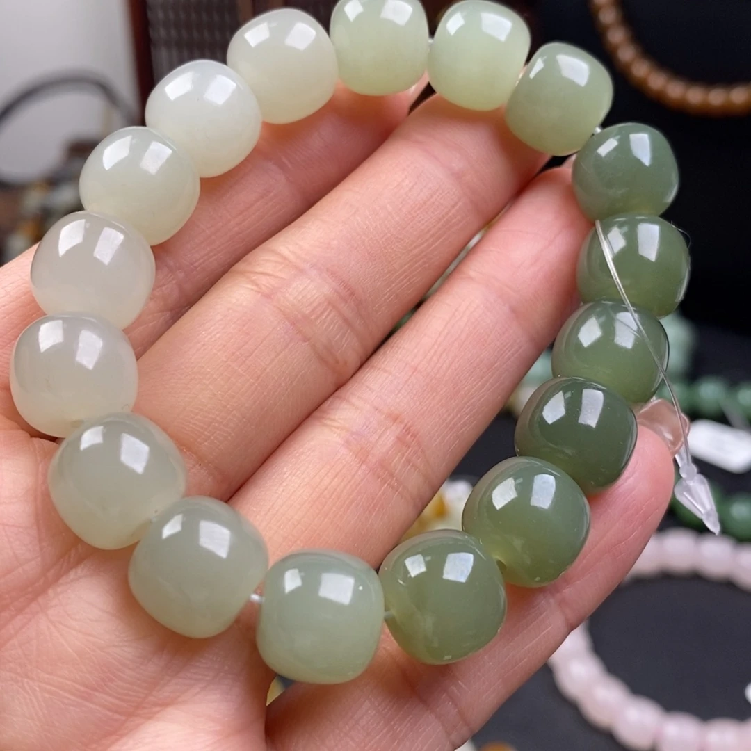 和田玉手串未镶嵌