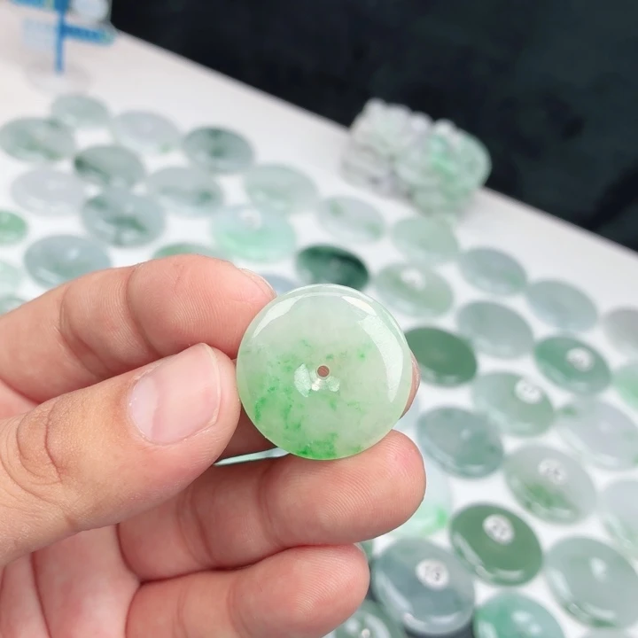 翡翠未镶嵌颈饰缅甸天然A货翡翠27-4.7