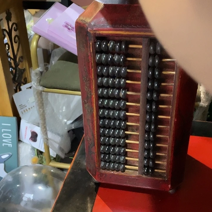 陶瓷花瓶部分（微瑕）
