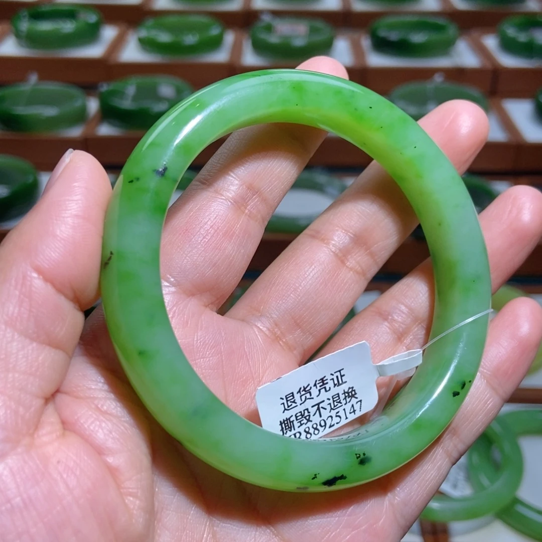 未镶嵌手镯和田玉（碧玉）乌兰海6061