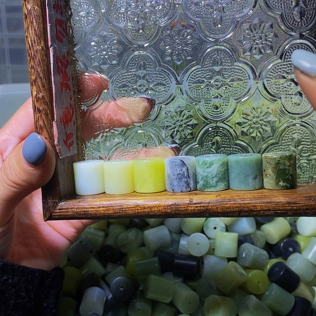 未镶嵌蛇纹石玉其他24