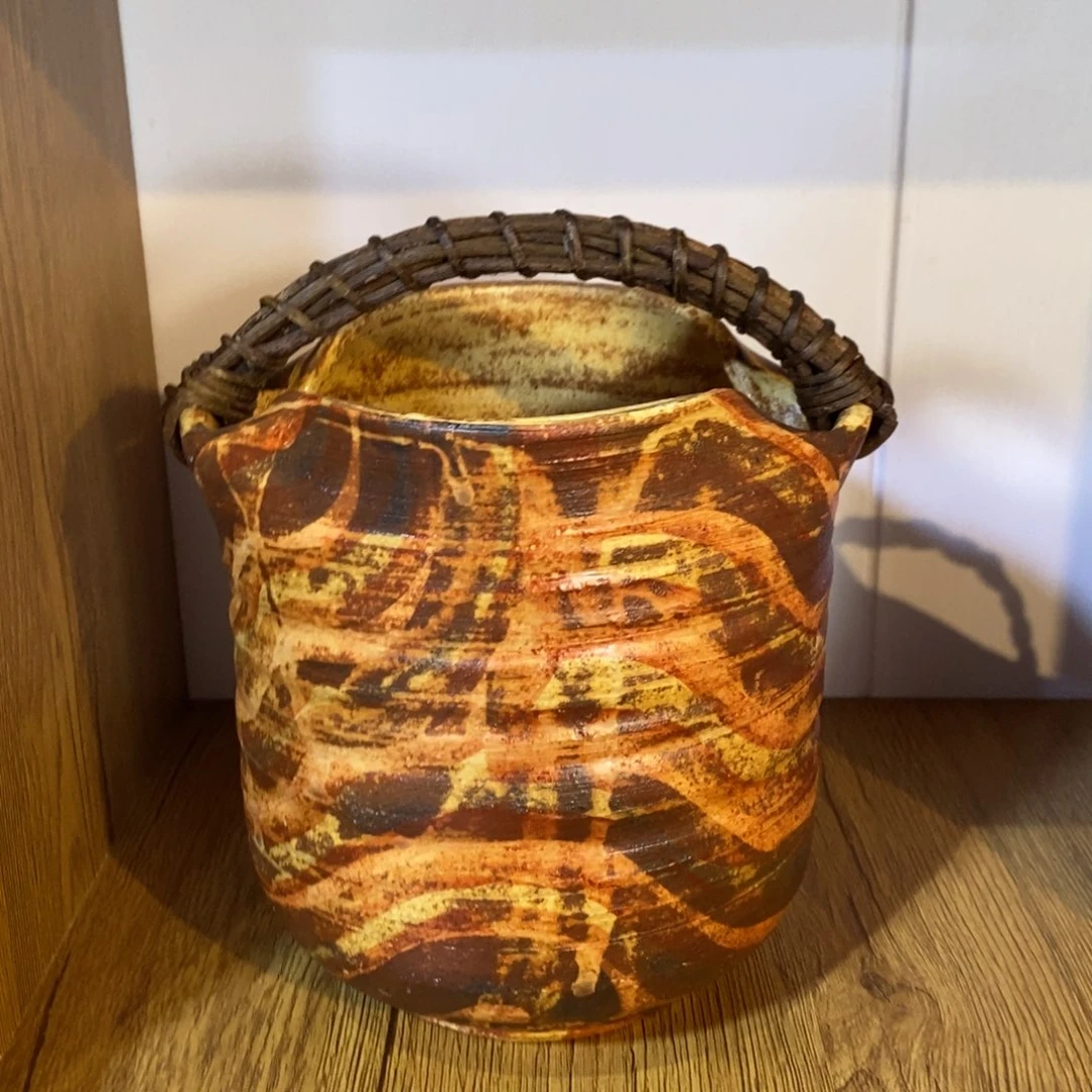 瓷片提梁器皿器皿