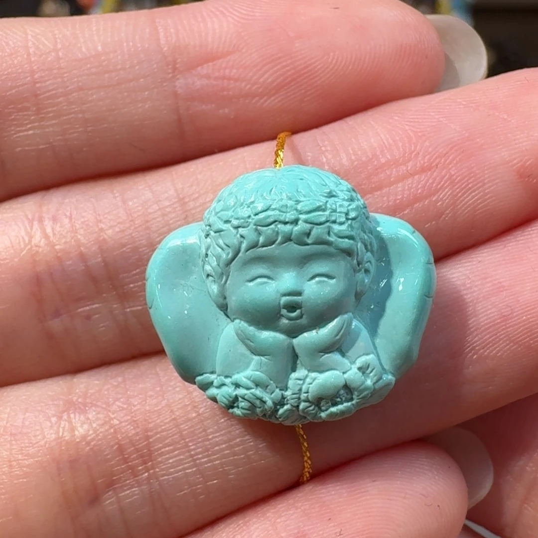 绿松石未镶嵌小天使雕刻件