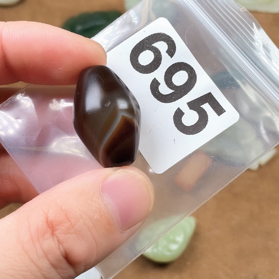 玛瑙/玉髓合金颈饰