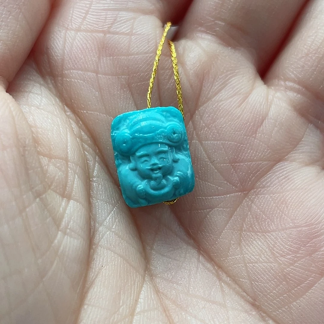 绿松石颈饰未镶嵌