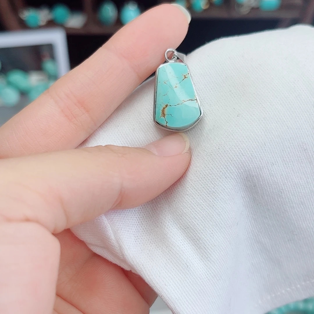 绿松石未镶嵌绿松石