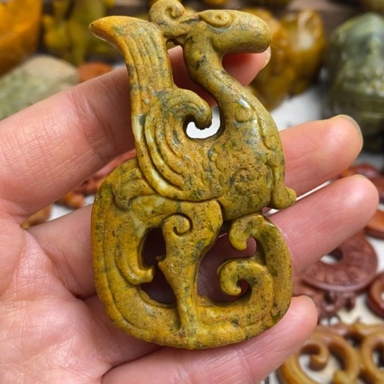 蛇纹石玉未镶嵌颈饰32