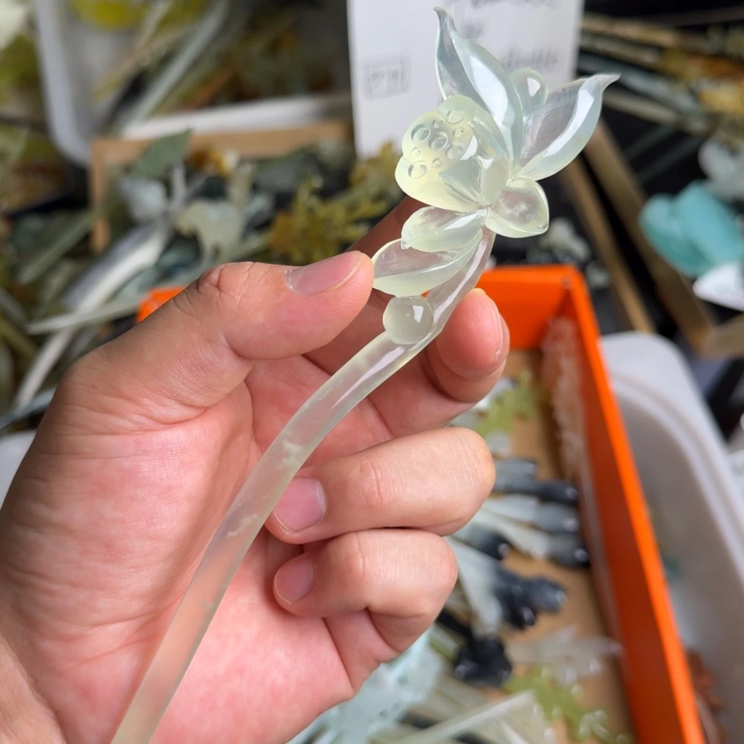 蛇纹石玉未镶嵌发饰